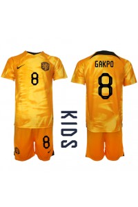 Nederland Cody Gakpo #8 Babyklær Hjemme Fotballdrakt til barn VM 2022 Korte ermer (+ Korte bukser)